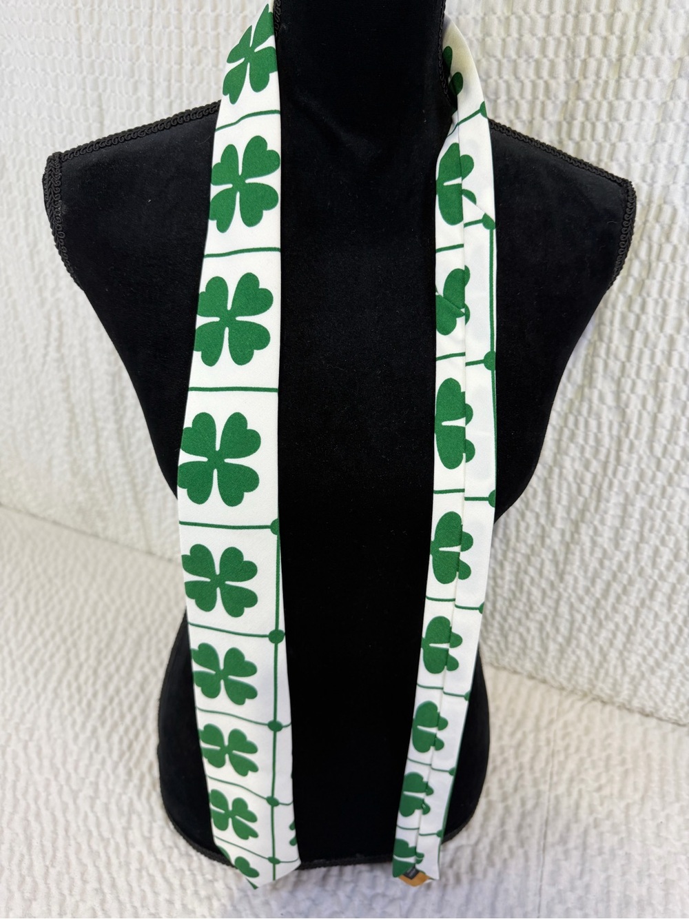 Green Clover Pattern Skinny Tie - Unbranded